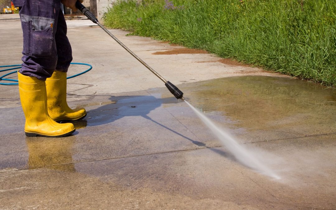 Enhance Your Home’s Curb Appeal with Residential Pressure Washing in Tuscaloosa