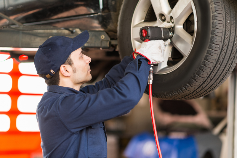 Flat Tire Emergency Here is How a Tire Repair Shop in Monument, CO Can Help
