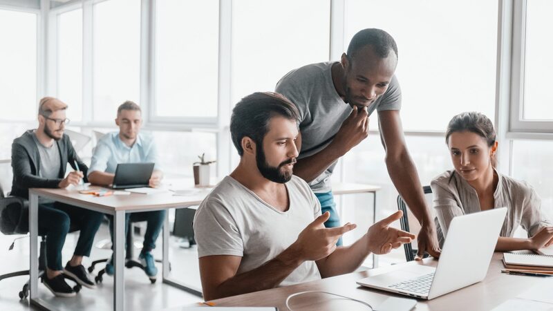 ezgif-790d48f0e9d0c57b